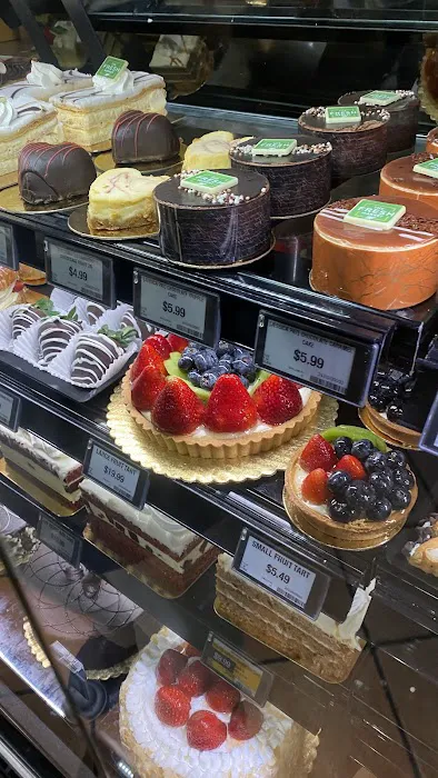 Fresh Market Bakery Picture 9