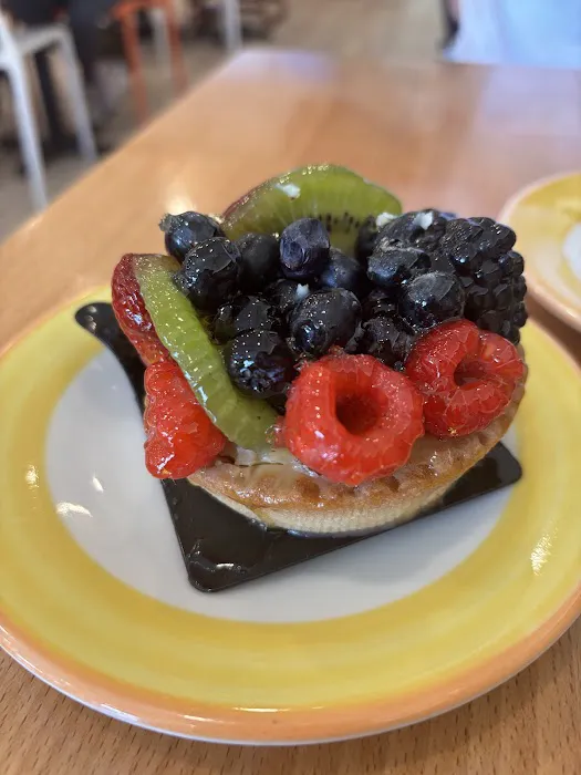 Bonjour French Bakery & Cafe - Pembroke Pines Picture 8