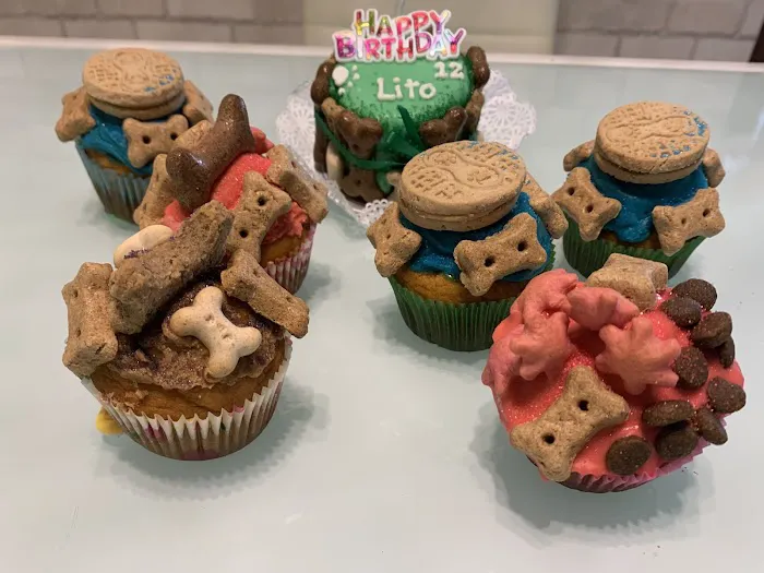 Pawsome Cakes Dog Bakery Picture 7