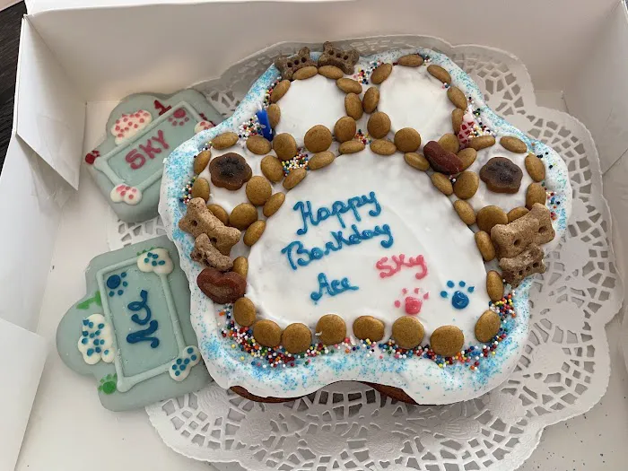 Pawsome Cakes Dog Bakery Picture 2
