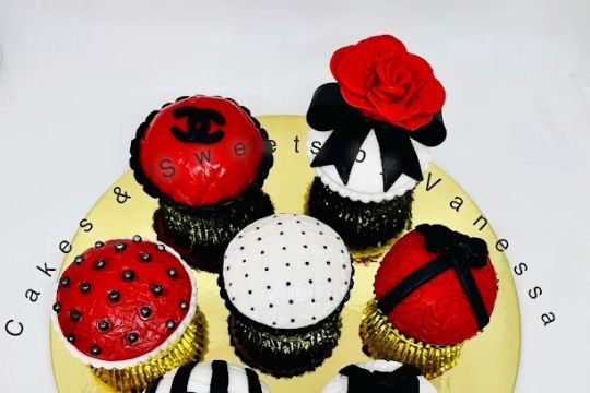 Cakes and Sweets by Vanessa
