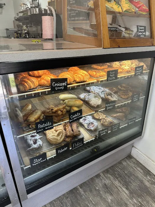 The Artisan Bite Picture 4