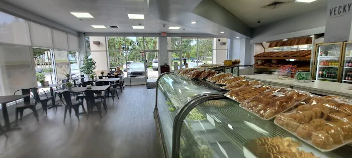 Vecky Bakery Picture 9