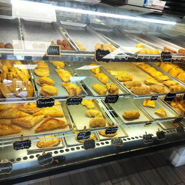 Victor's Bakery Picture 3