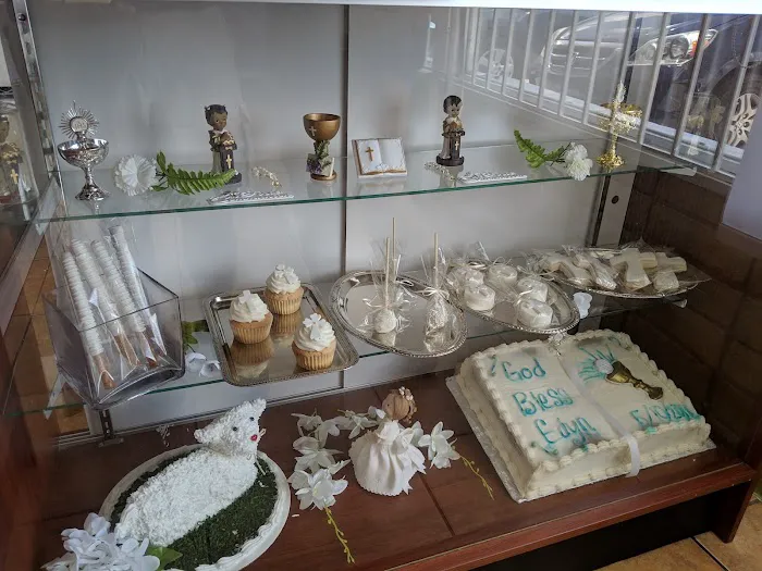 Ray's Cakes Picture 7