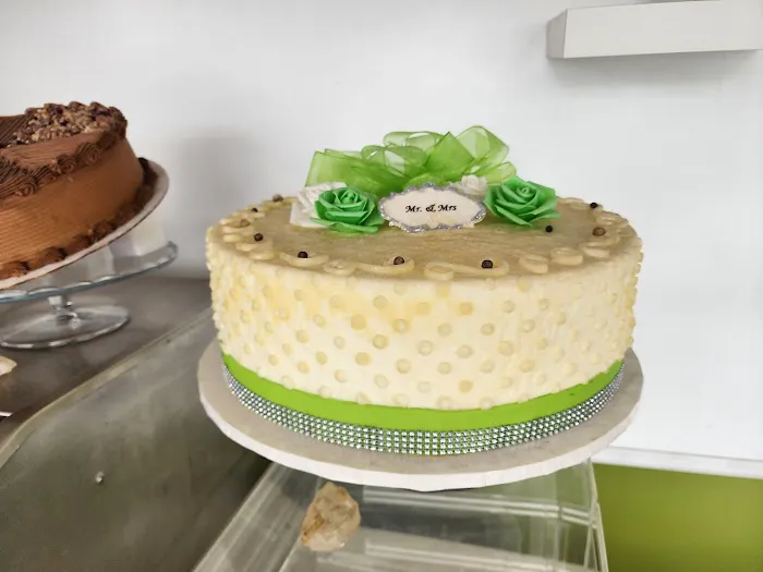 Ray's Cakes Picture 2