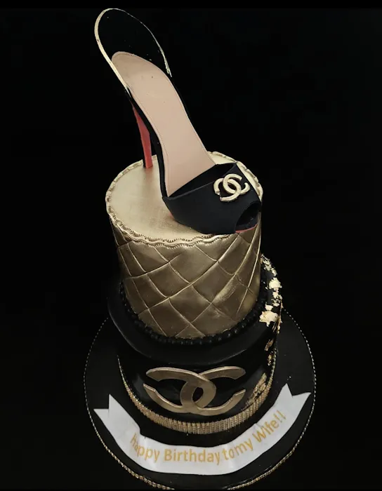 Fiesta Cakes Shop Picture 7