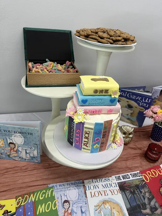 Fiesta Cakes Shop Picture 2