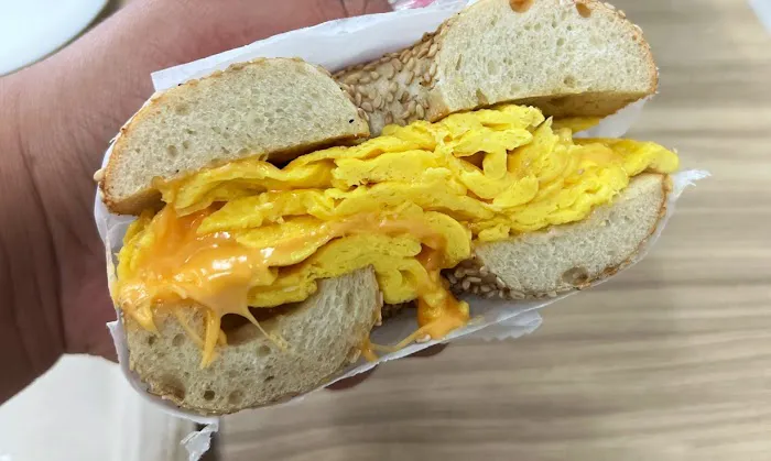 Bagel Boss Aventura Picture 3