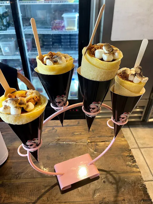 Lolita Dessert Club Picture 4
