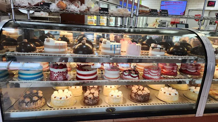 Vicky Bakery Miami Gardens Picture 9