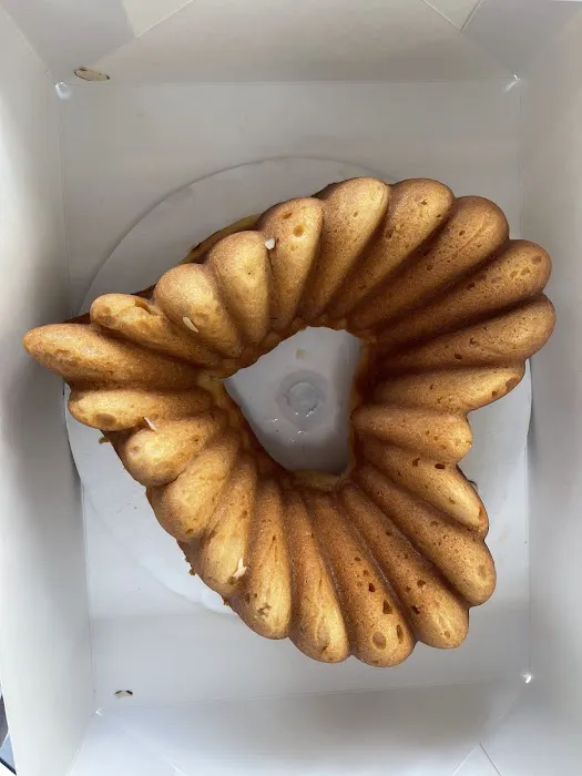 So Into Bundts Picture 1