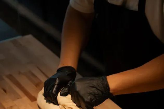 Golden Crust - Artisan Bakery