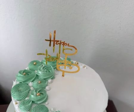 LIVY'S DOMINICAN CAKES