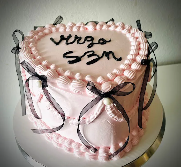 LIVY'S DOMINICAN CAKES Picture 8