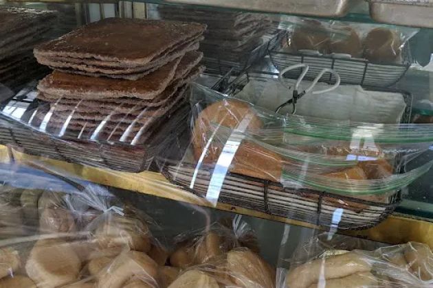 Pates Plus Bakery