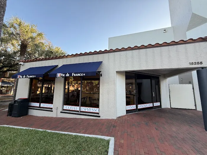 Vie de France Bakery & Café Picture 1