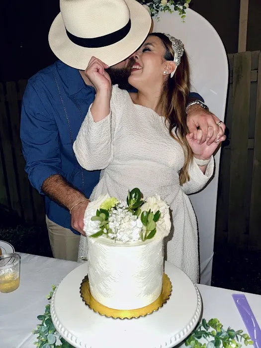 Isa's Cakes Picture 5