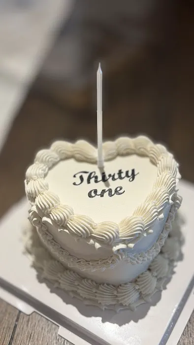 Isa's Cakes Picture 3