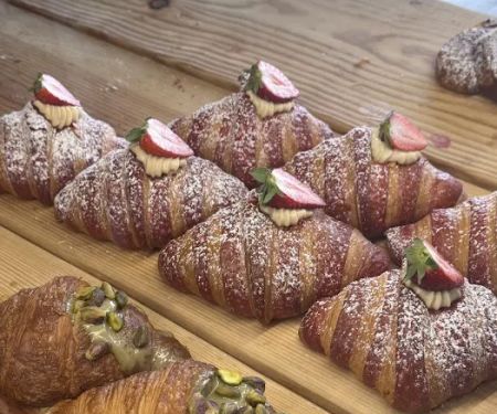 St Tropez Bistro & French Bakery