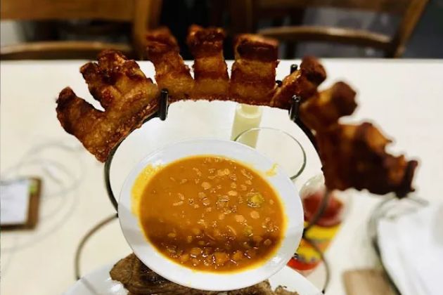 LAS DELICIAS RESTAURANT & BAKERY
