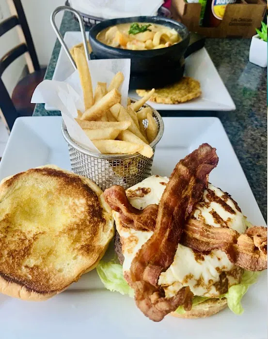 LAS DELICIAS RESTAURANT & BAKERY Picture 5