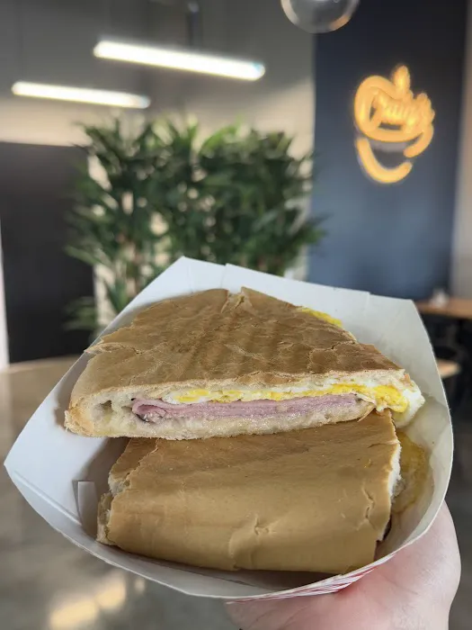 Craig's Cafe and Bakery Picture 2