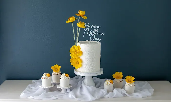 Elegant Temptations Cakes Picture 6