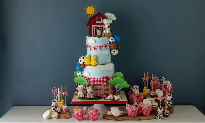 Elegant Temptations Cakes Picture 3
