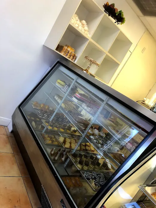 Ortiz Bakery Picture 4