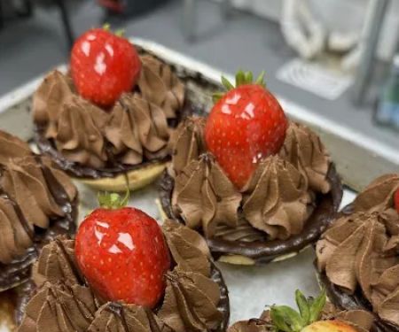 La Plaza Bakery And Coffee
