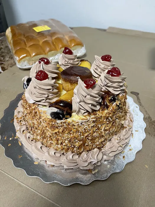 Palm Springs Bakery Picture 7