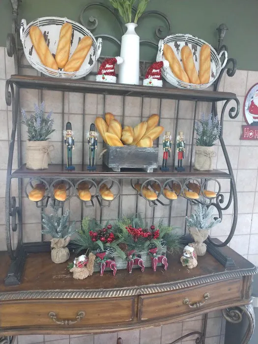 Palm Springs Bakery Picture 9