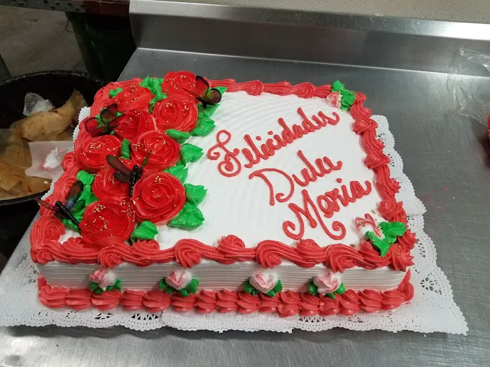 El Jardin Bakery Picture 1