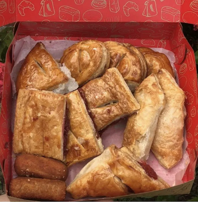 Vicky Bakery Hialeah Gardens Picture 10