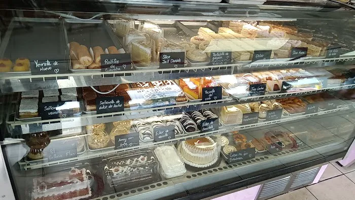 El Indio Bakery & Angeles Food Corp. Picture 5