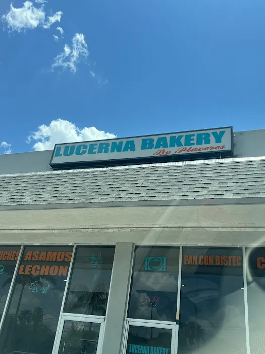 Lucerna Bakery & Cafe Picture 5