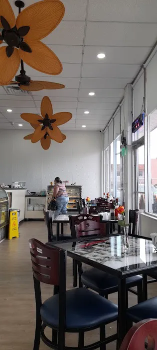 Lucerna Bakery & Cafe Picture 8