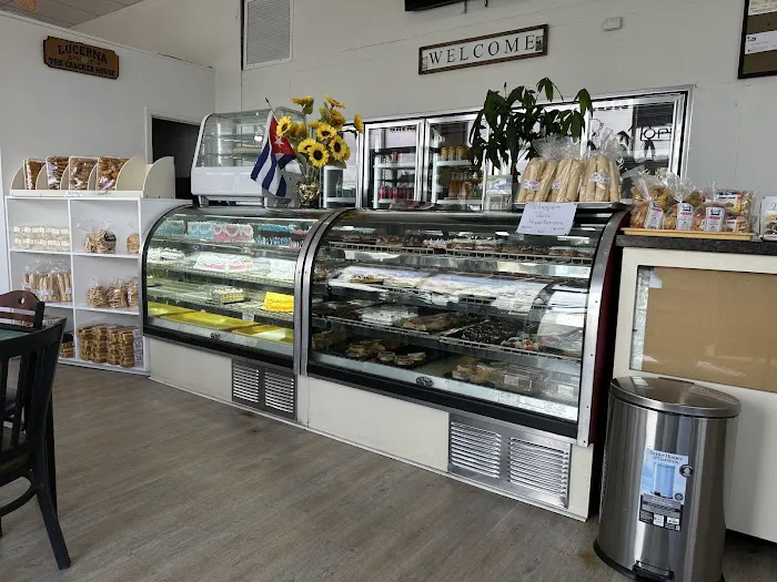 Lucerna Bakery & Cafe Picture 7