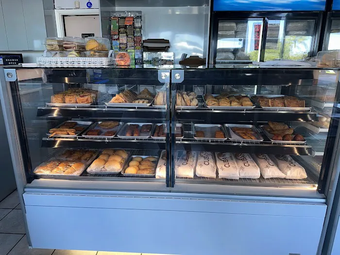 Holiday Bakery Picture 10