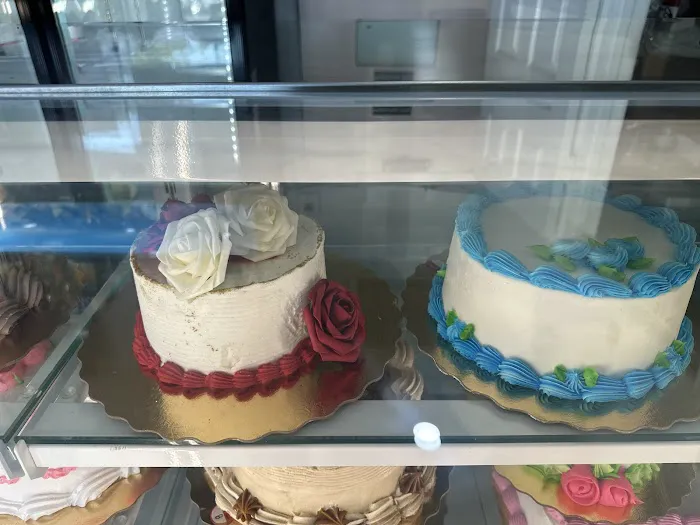 Holiday Bakery Picture 9