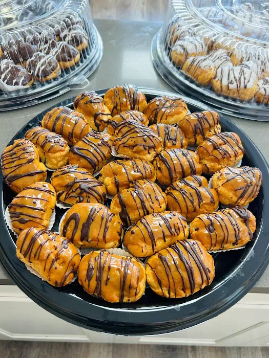 Café Real Bakery Picture 1