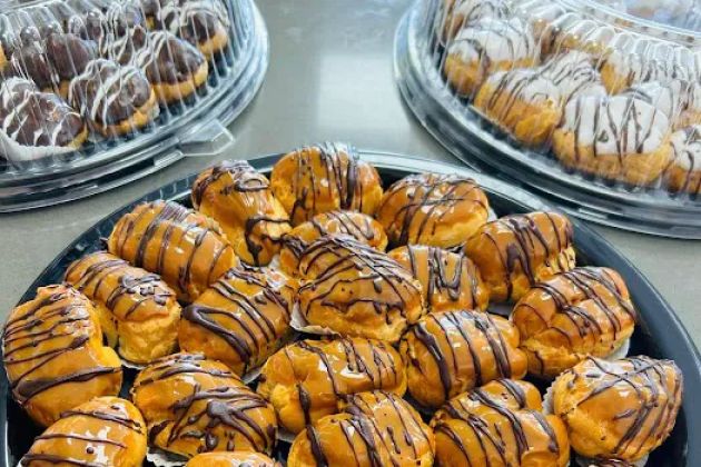 Café Real Bakery