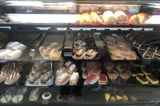 Cake Delights Bakery