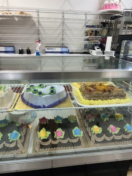 La Nueva Fe Bakery Picture 1
