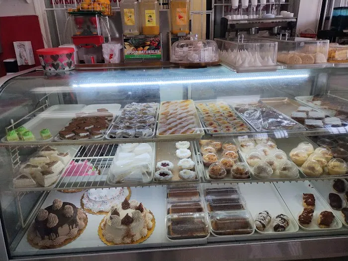 Sheily’s Bakery Picture 10