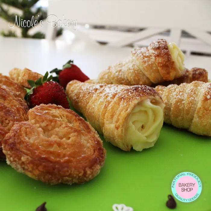 Nicole's Bakery Picture 5
