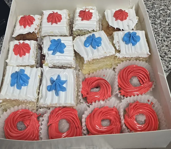 RUIZAVENUEBAKERYLLC Picture 3