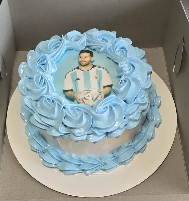RUIZAVENUEBAKERYLLC Picture 4