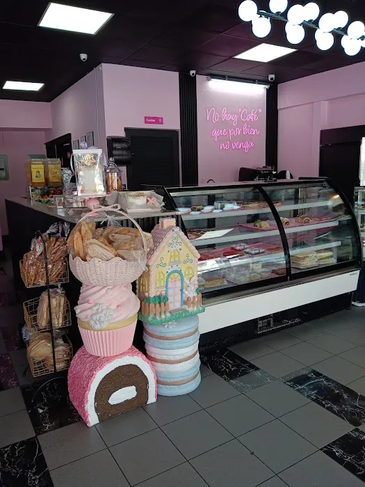 DUNIA RESTAURANT - BAKERY Picture 2